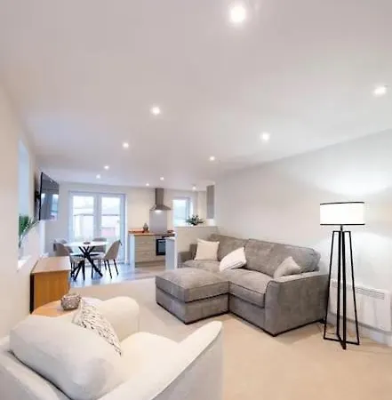*Luxury Apartment 2Min From City Carlisle  Exterior photo