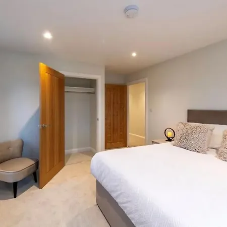 *Luxury Apartment 2Min From City Carlisle  Exterior photo
